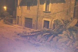 Động đất ở miền trung Italy, nhiều người mắc kẹt trong đổ nát