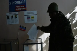 Donetsk cáo buộc Kiev cố phá hoại cuộc bầu cử ở miền đông