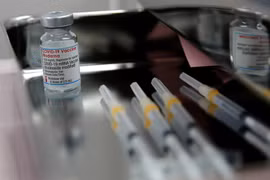 Mỹ bỏ đi 15 triệu liều vaccine ngừa Covid-19 từ tháng 3 đến nay