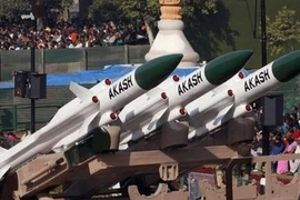 Ấn Độ phê duyệt cho xuất khẩu tên lửa phòng không Akash
