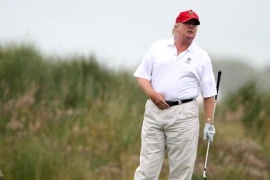 Ông Donald Trump lần đầu trả lời phỏng vấn sau khi rời Nhà Trắng