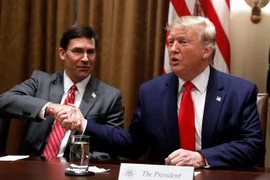 Bộ trưởng Quốc phòng Mỹ: Ông Donald Trump rất tôn trọng quân đội