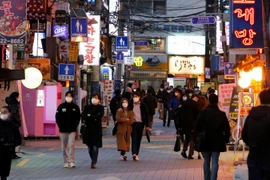 Hàn Quốc nới lỏng quy định về giãn cách xã hội