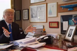 Tòa án yêu cầu nộp hồ sơ thuế, ông Donald Trump phản ứng gay gắt