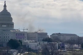 Điện Capitol lại bất ngờ bị phong tỏa