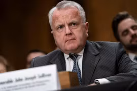 Đại sứ Mỹ trở lại Nga sau 2 tháng vắng mặt