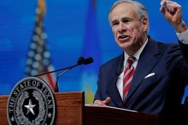 Bang Texas cấm toàn bộ việc lưu hành hộ chiếu vaccine