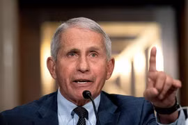 Tiến sĩ Fauci: Mỹ sẽ không phong tỏa trở lại vì biến thể Delta