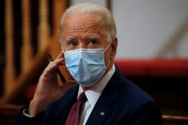 Tổng thống Joe Biden khẳng định đã đặt hàng đủ vaccine Covid-19 để tiêm cho tất cả người Mỹ