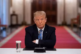 Tòa án Tối cao Mỹ bác khiếu nại bầu cử cuối cùng của ông Donald Trump