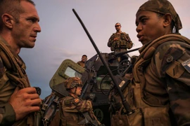 Pháp ngừng viện trợ quân sự với Cộng hòa Trung Phi