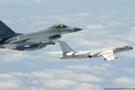 Hàng loạt máy bay Trung Quốc xuất hiện rầm rộ gần vùng lãnh thổ Đài Loan