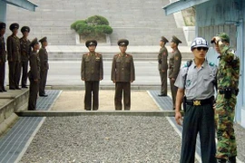 Hàn Quốc - Triều Tiên nối lại đường dây nóng liên lạc