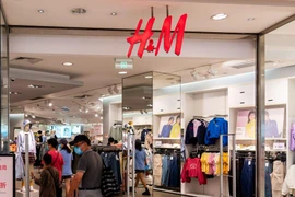 Mỹ ủng hộ các thương hiệu phương Tây trước làn sóng tẩy chay ở Trung Quốc