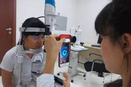 Ortho K - Điều chỉnh cận loạn thị không phẫu thuật