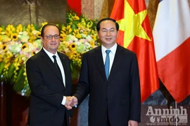 Việt Nam - Pháp nhất trí thúc đẩy hợp tác quốc phòng