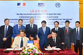 Pháp hỗ trợ Hà Nội 120.000 Euro quản lý môi trường không khí