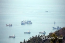 Hàn Quốc bắn cảnh cáo tàu Triều Tiên 