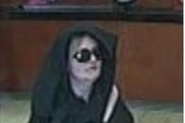 Sốc với nữ nghi can cướp hàng loạt ngân hàng