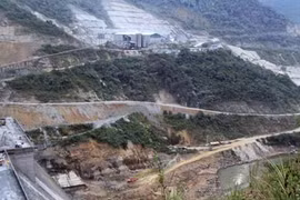 Thuỷ điện Bản Vẽ có nguy cơ bị vùi lấp vì mưa lớn và lở đất