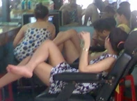 Dẹp quán mại dâm trá hình - sao khó thế?!