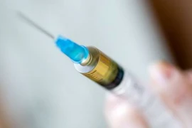 Tử nạn vì bị tiêm silicone vào “cậu nhỏ”