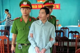 Xót xa cảnh chồng giết vợ, con vào trại mồ côi