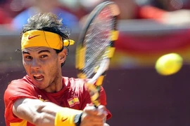 Nadal "trút giận" vào Richard Gasquet