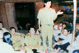 Cuộc nhậu có một không hai với... sát thủ