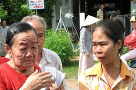 Tìm cách điều trị cho “cô gái thành bà già” Nguyễn Thị Phượng 