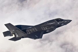 Súng máy trên tiêm kích tàng hình F-35 “bất lực” cho tới năm 2019