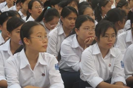  Thông tin mới nhất về tuyển sinh lớp 10 THPT 2013