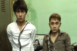 Cảnh sát hình sự nổ súng bắt gọn hai tên cướp giật trên phố