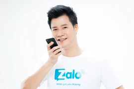 Quang Dũng trở lại, xâm nhập “thế giới phẳng”