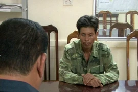 6 năm lẩn trốn, đổi tên, lấy vợ, rồi... bị bắt!