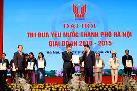 Đề xuất xét tặng danh hiệu "Công dân Thủ đô ưu tú 2016" cho 9 cá nhân