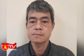 Bị kiểm tra, tự giao nộp ma tuý cho cơ quan công an