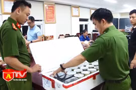 Xử lý gần 1000 vụ vi phạm về hàng cấm, hàng lậu, hàng giả trong tháng 3