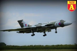 [Infographic] Avro Vulcan - Quái vật ném bom một thời của Vương quốc Anh