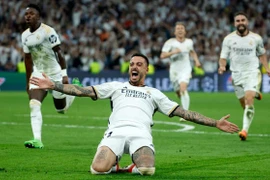 Ngược dòng khó tin trước Bayern, Real lần thứ 18 vào chung kết Champions League