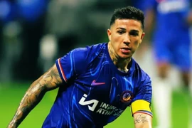 Chelsea quyết định bất ngờ với Enzo Fernandez sau vụ phân biệt chủng tộc