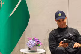 Ronaldo cười chế nhạo MU vì thua cay đắng Chelsea?