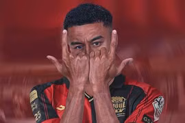 Jesse Lingard có bến đỗ không ngờ