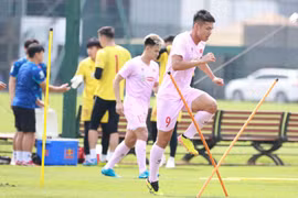 Hai tuyển thủ Việt Nam cao trên 1m90 là ai?