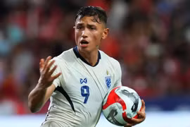 ĐT Thái Lan 'chết đi sống lại' trên sân Singapore