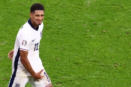 Vì sao Bellingham bị treo giò 1 trận mà ĐT Anh vẫn vui?