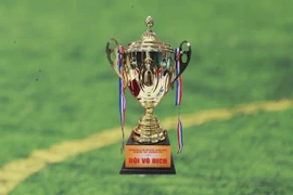 30 trận đấu gay cấn ngày Chủ nhật 10-11