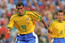 Việt Nam chuẩn bị đón dàn sao vô địch World Cup sang thi đấu