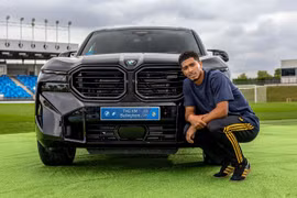 Cận cảnh loạt siêu xe đình đám cầu thủ Real Madrid được tặng