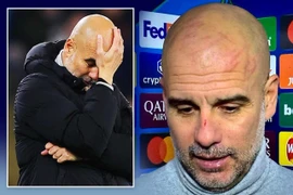 Pep Guardiola tự cào mặt ở trận hòa gây sốc của Man City